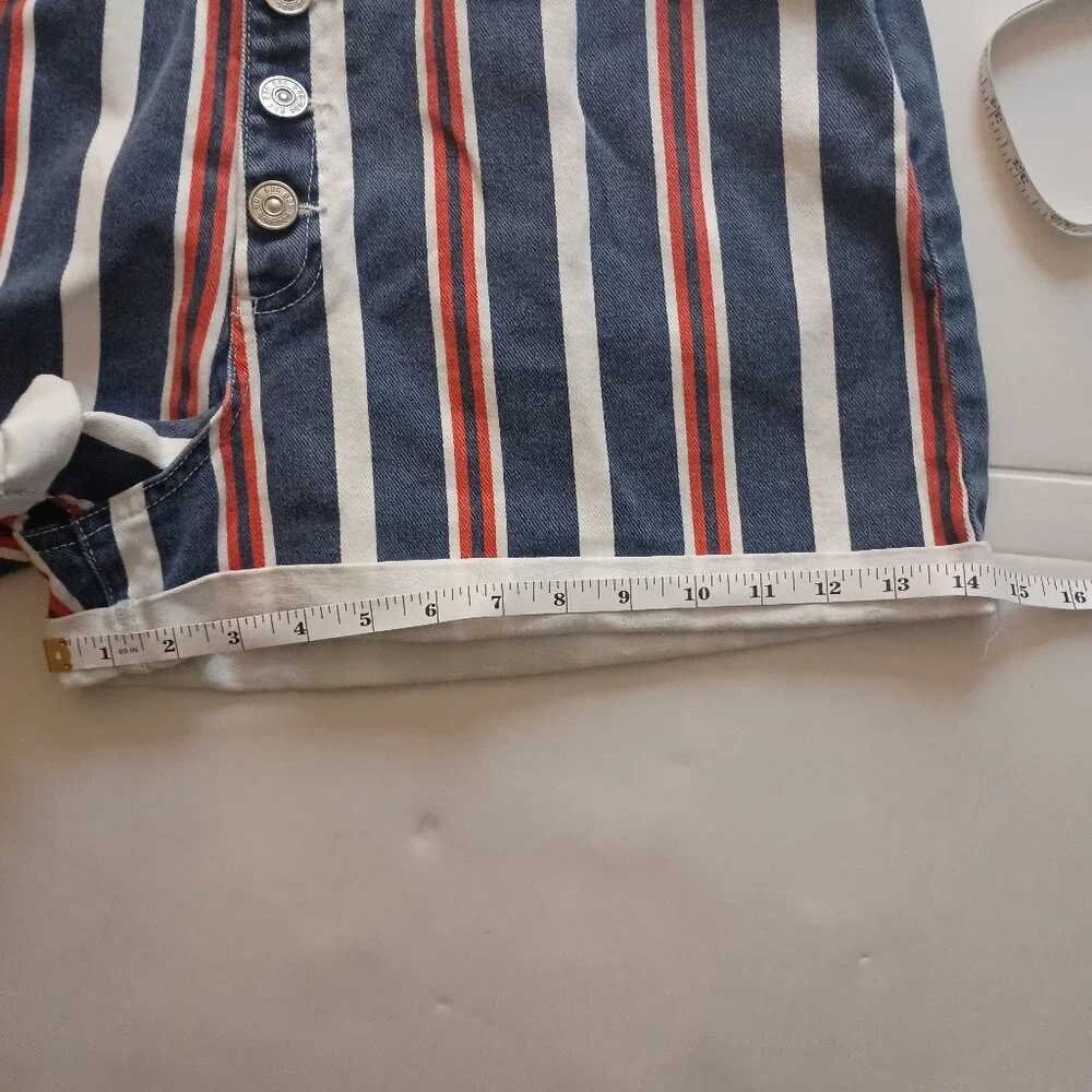 BDG Urban Outfitters Striped Mom Buttonup Denim Shorts Red White Blue Womens W32 - Picture 14 of 16